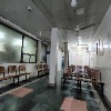 Waiting seat