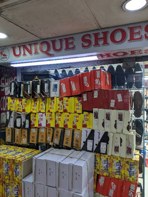 Unique Shoes - Photo 1