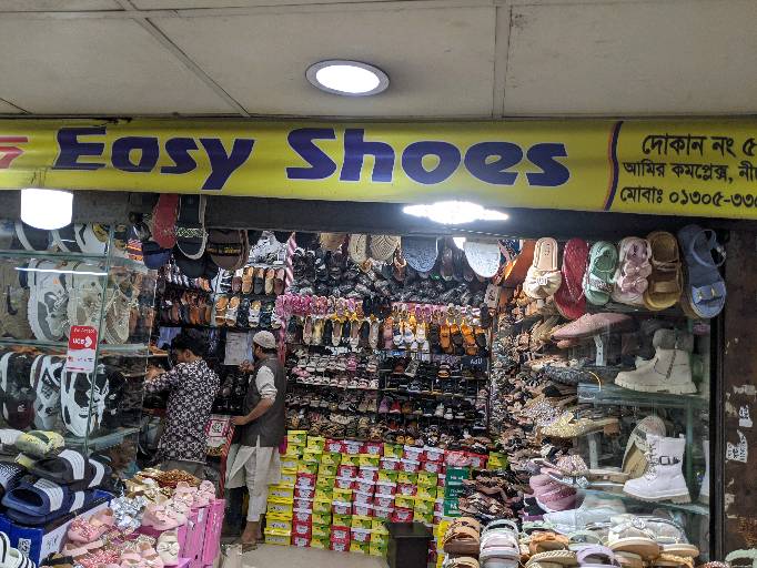 Easy Shoes  - Photo 1