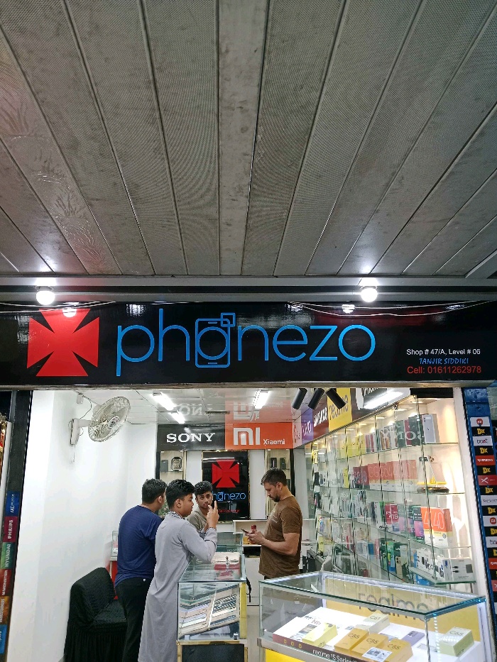 Phonezo - Photo 1