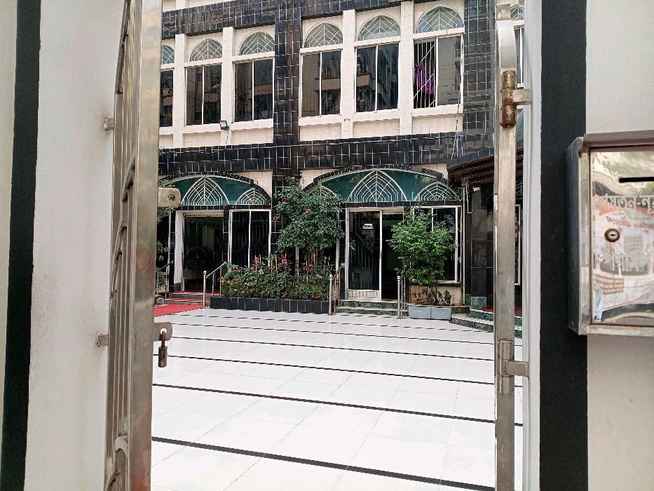 Baitun Nur Jame Masjid - Photo 2