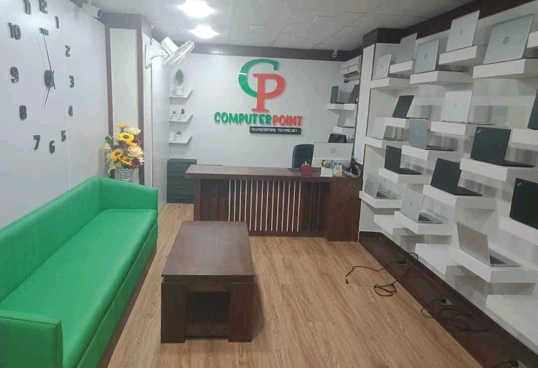 Computer Point - Photo 1