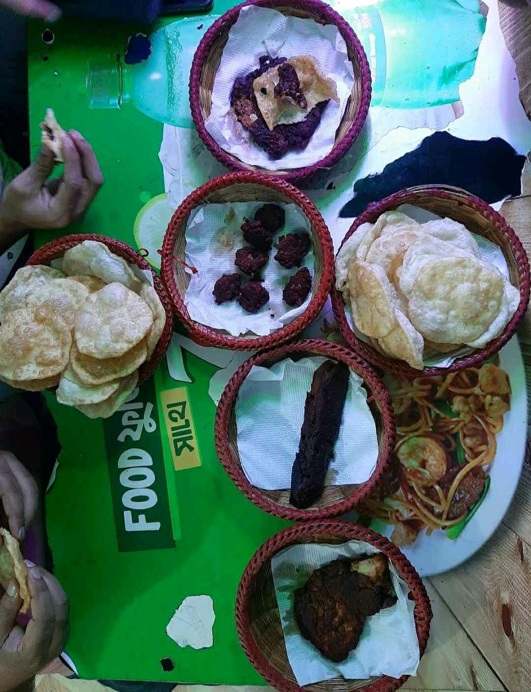Persian Fast Food & Chinese  - Photo 1