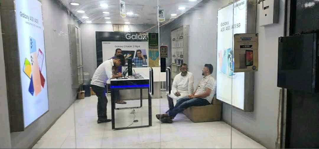 Samsung - Photo 1