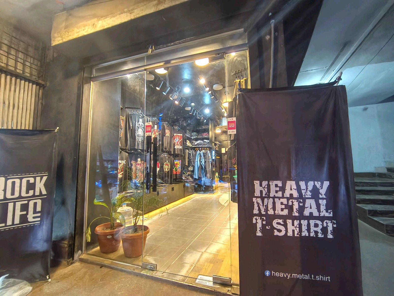 Heavy Metal T-shirt - Mirpur - Photo 3