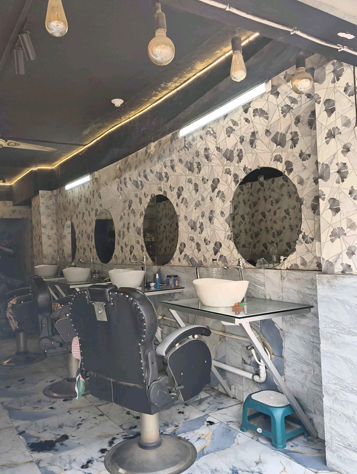 Radha Gents Parlor  - Photo 1