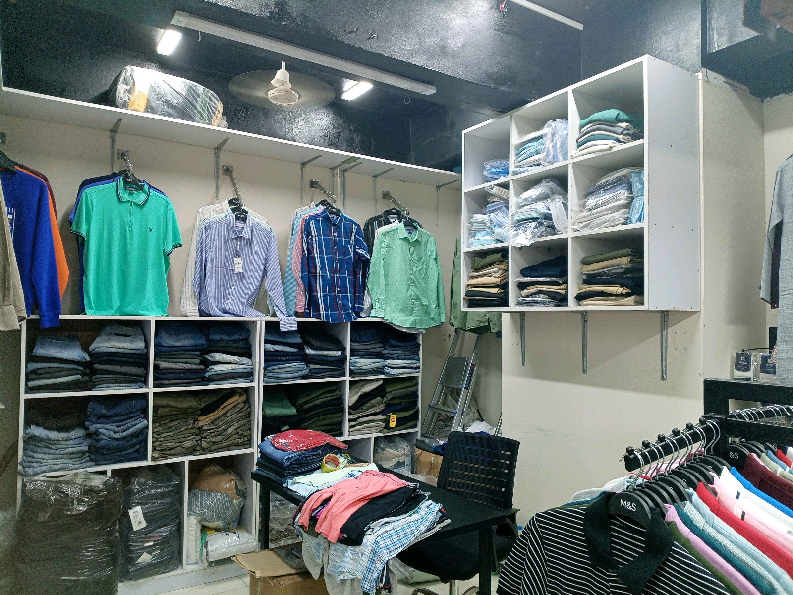 NR Fashion - Photo 3