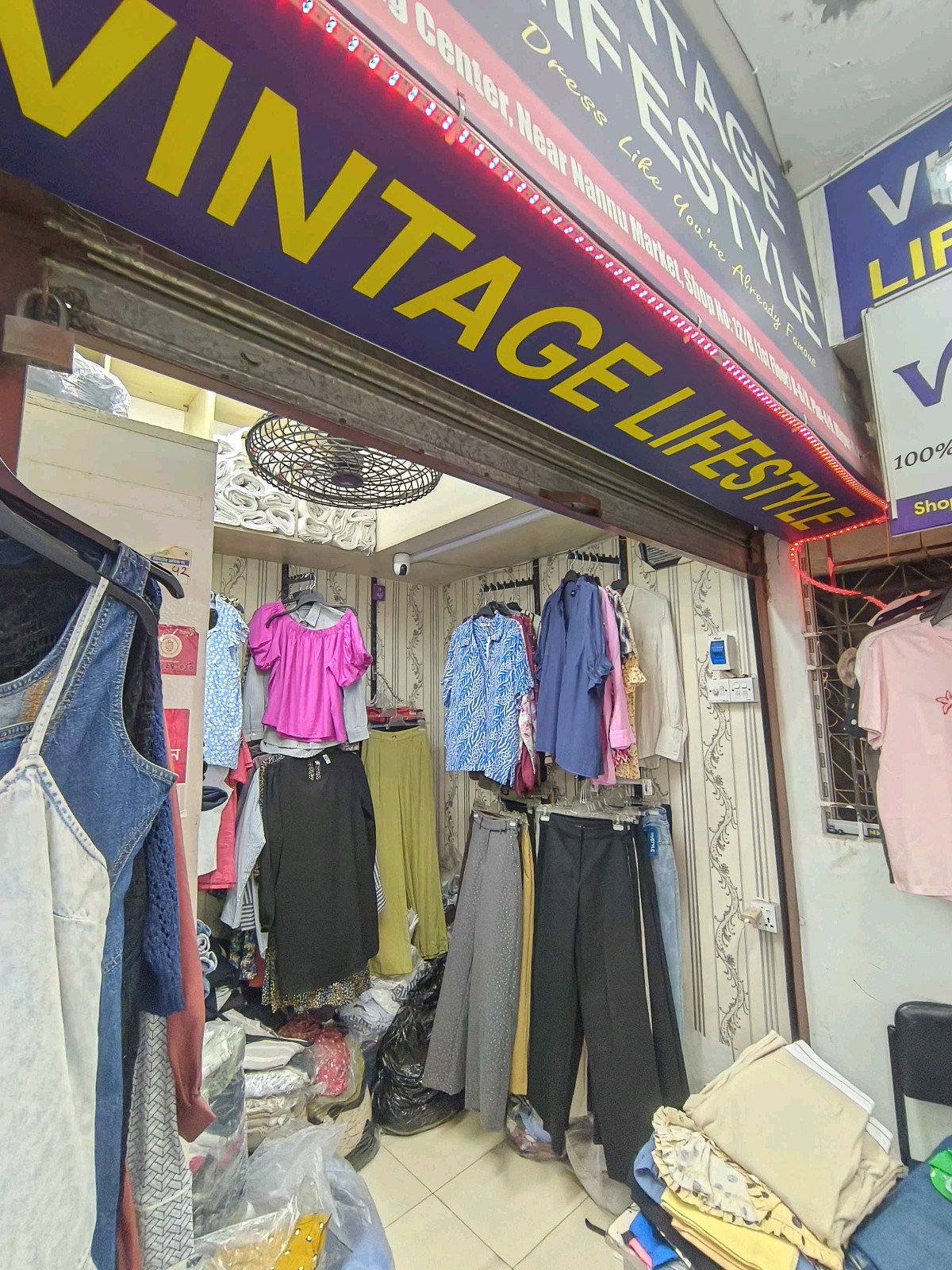 Vintage Lifestyle  - Photo 2