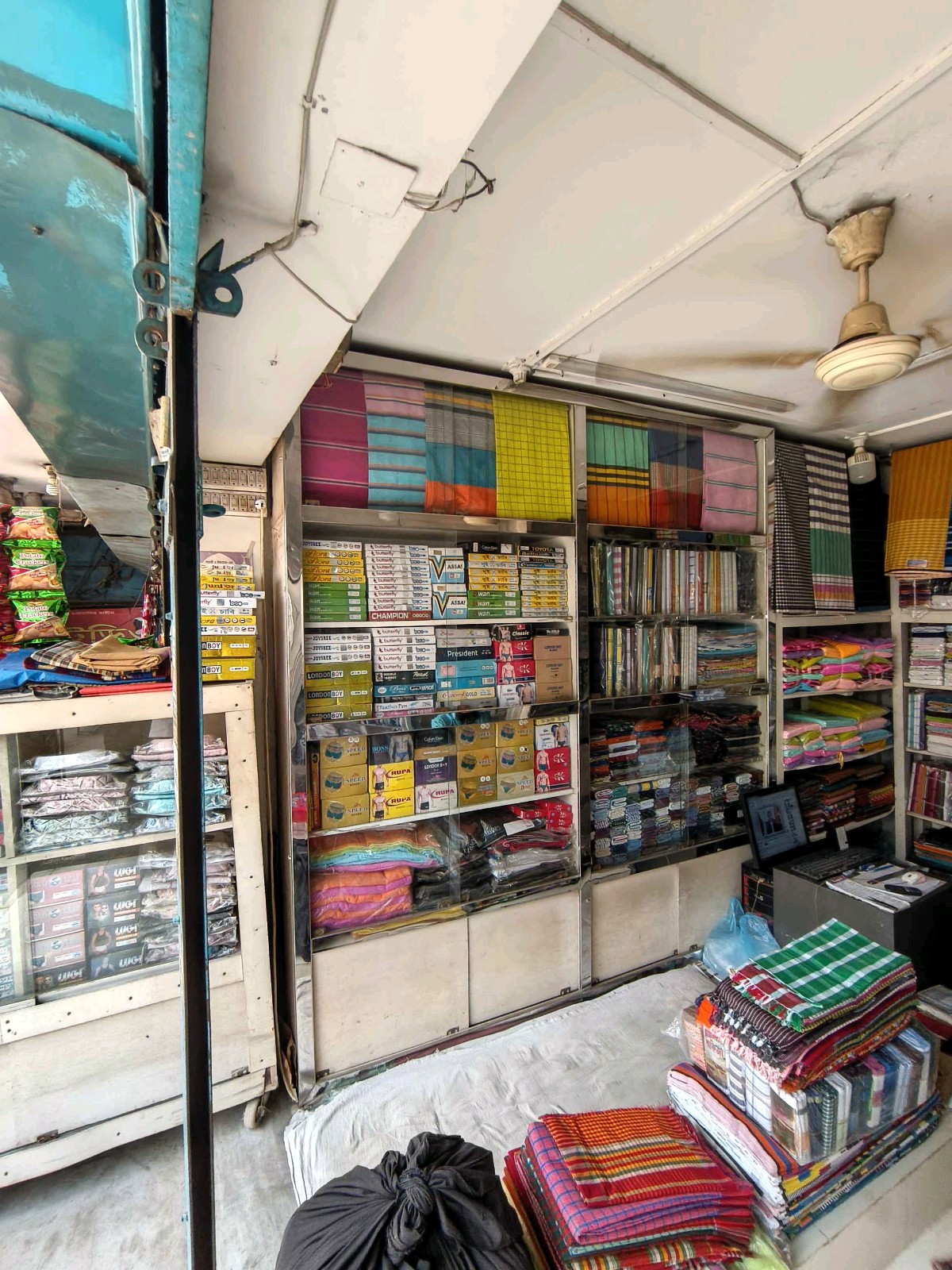 Sirajganj Clothe Store  - Photo 1