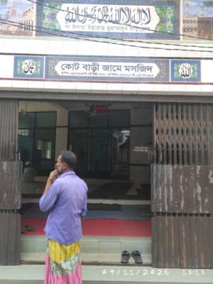 Court Bari Jame Masjid - Photo 1
