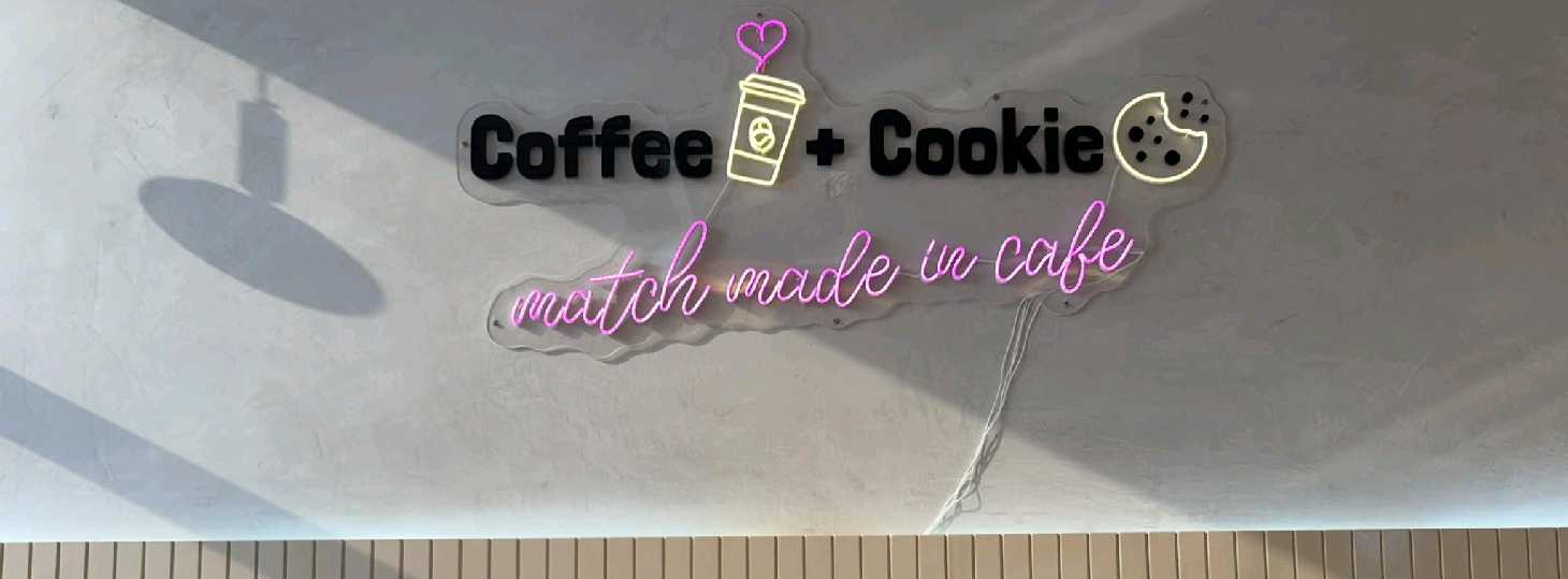 Treat Me Cafe And Bake Shop