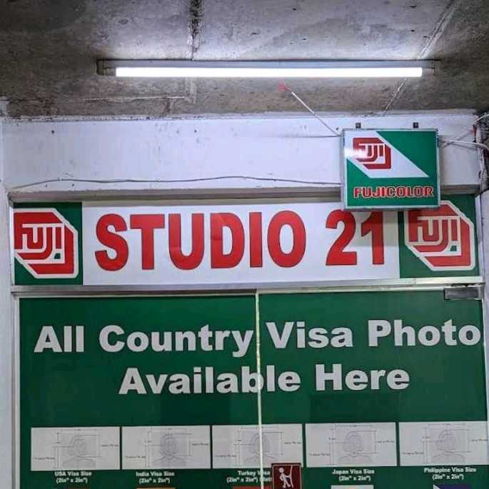 Studio 21