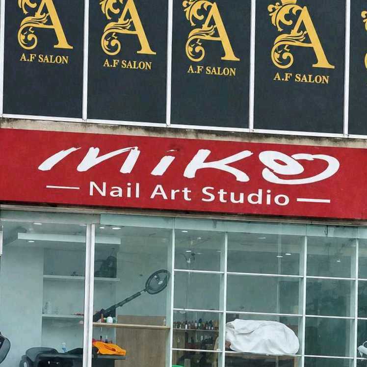 Miko Nail Art Studio