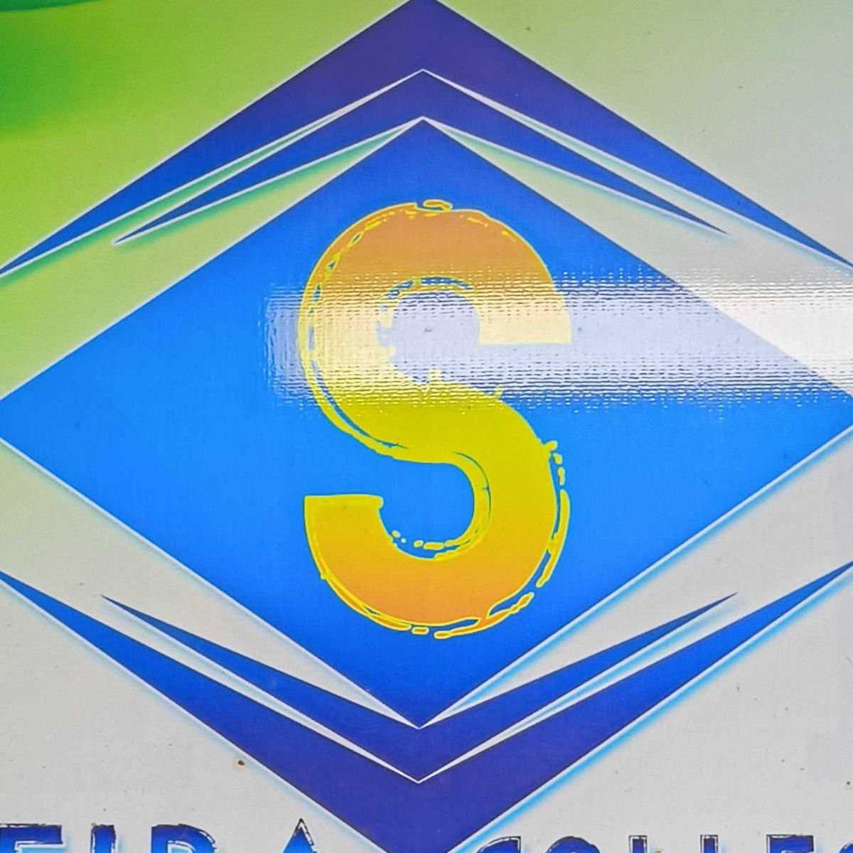Safira Collection