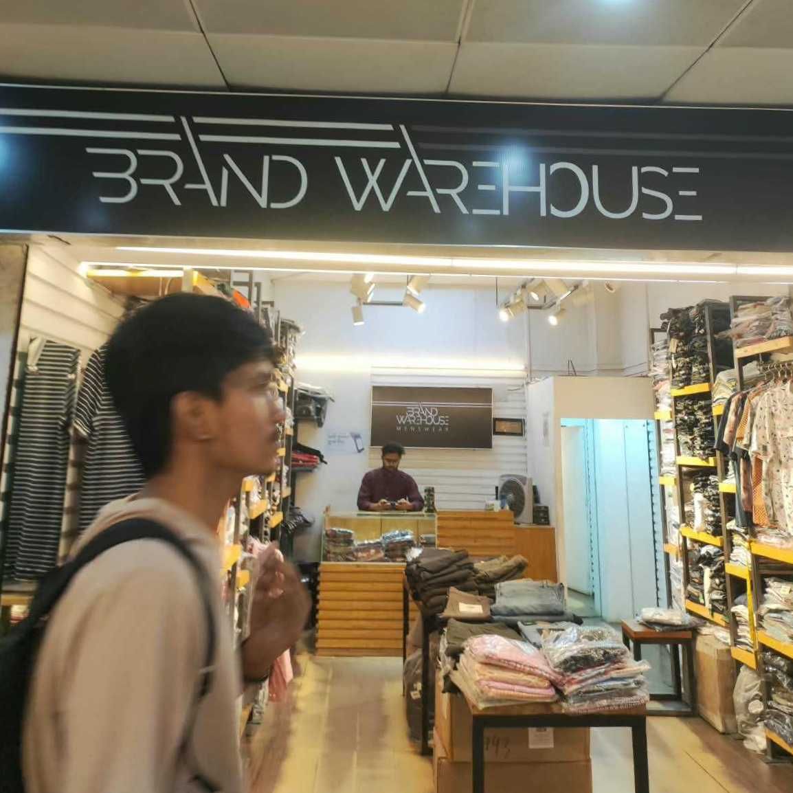 Brand Warehouse - Dhanmondi