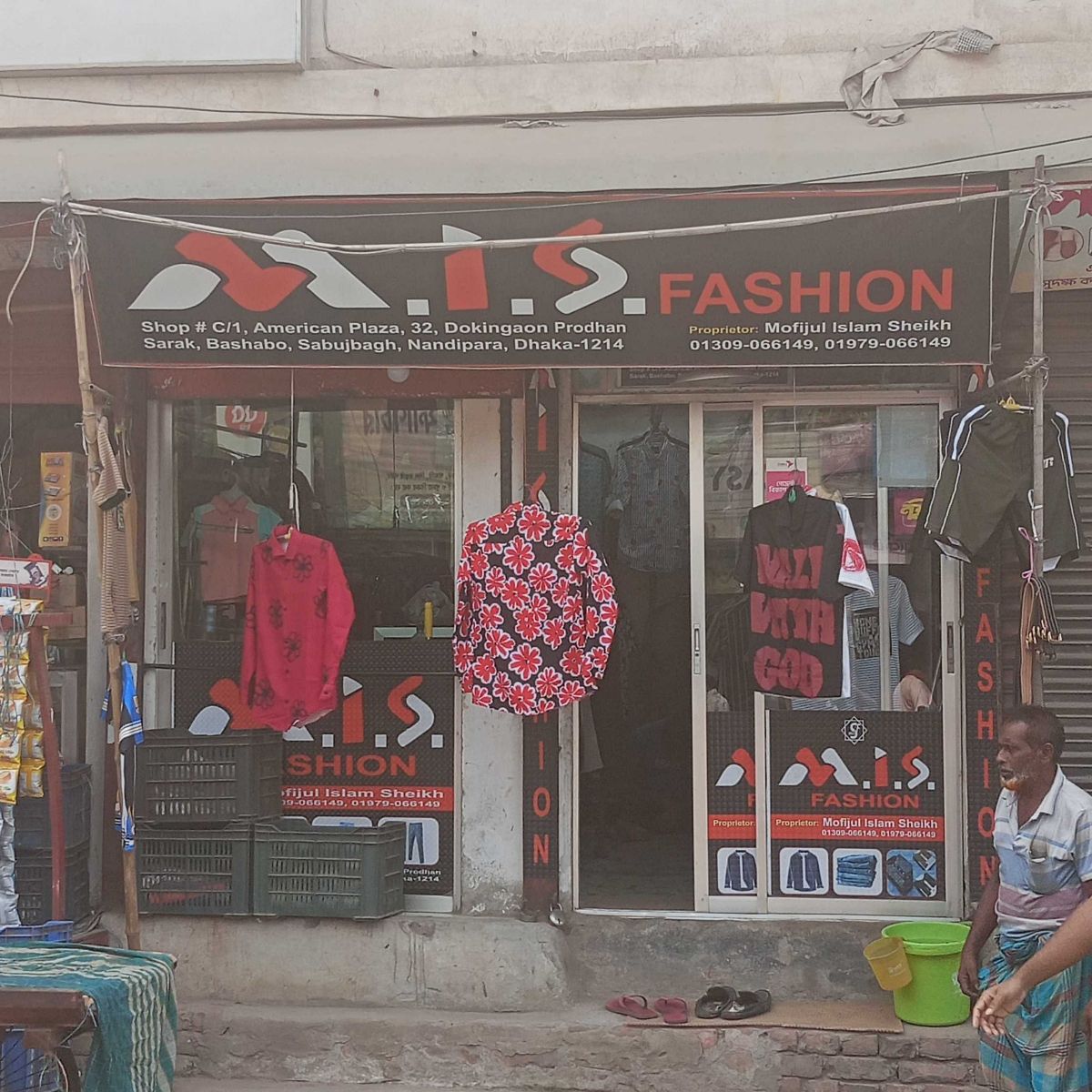 M.I.S. Fashion