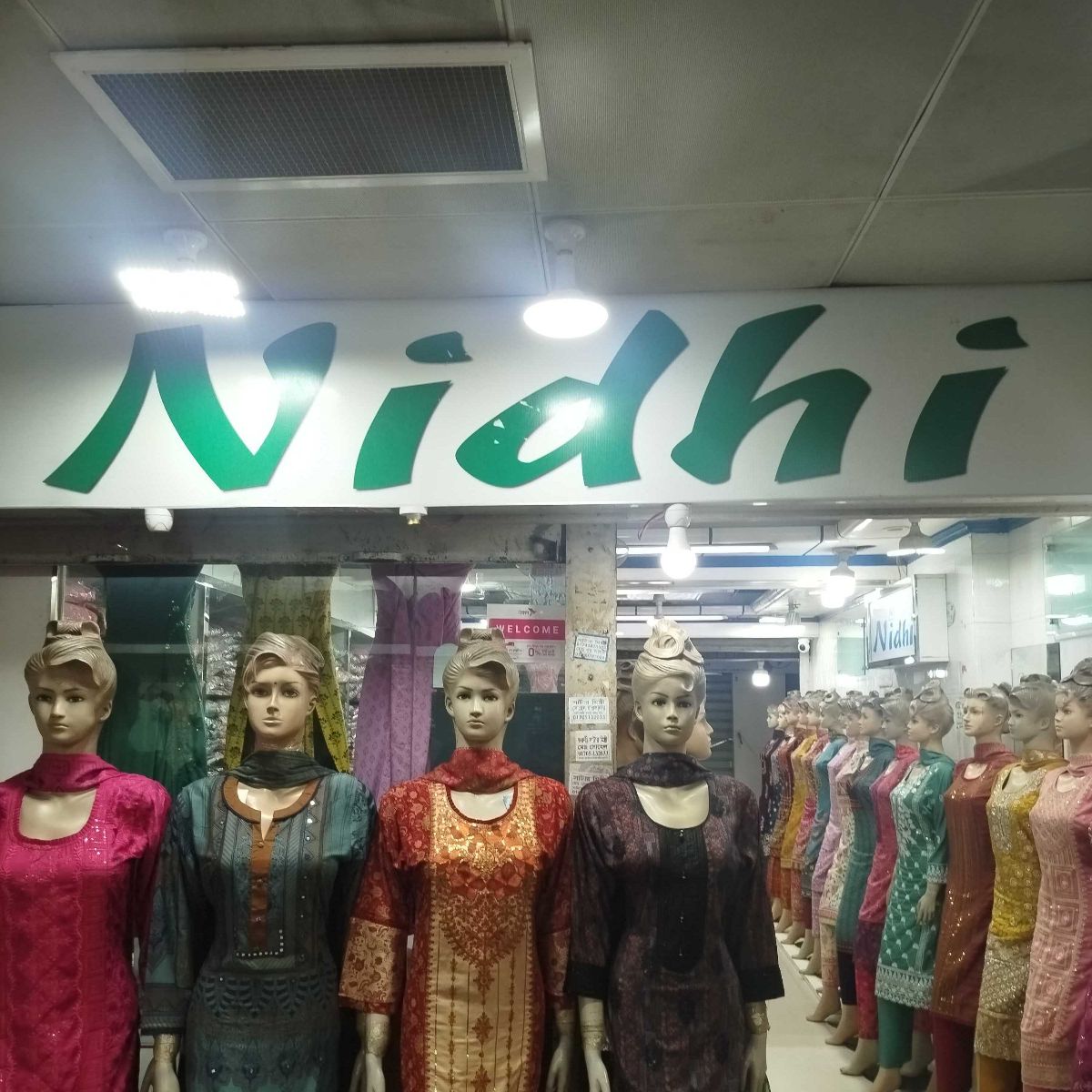 Nidhi